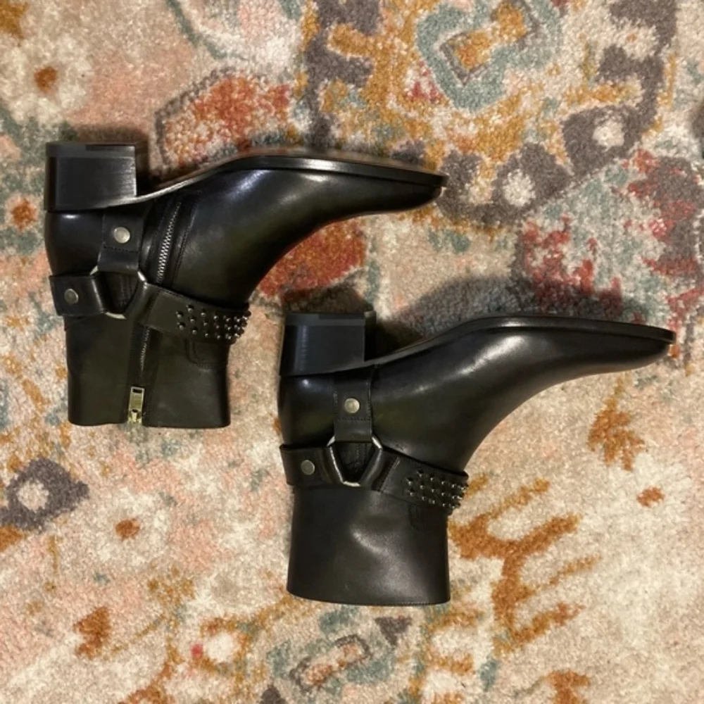 Saint Laurent Wyatt Short Strap Studded Boot - Picture 4 of 14